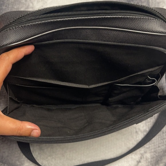 Coach messenger bag - Picture 9 of 16